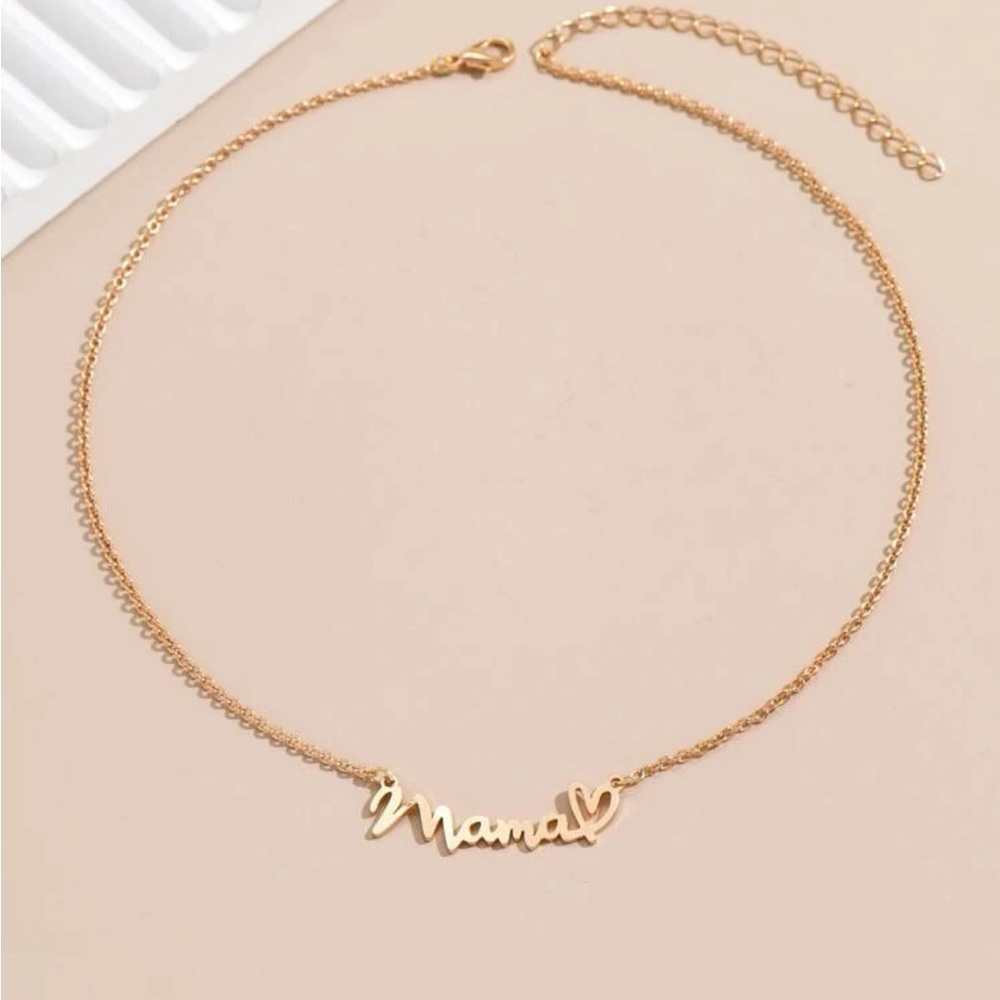 Mama necklace